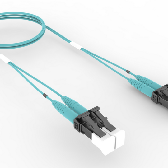 Dây nhảy quang LC-LC MM OM4 Commscope Duplex LC LazrSPEED, 1.6mm, LSZH, OM4, 3m FFXLCLC42-MXM003