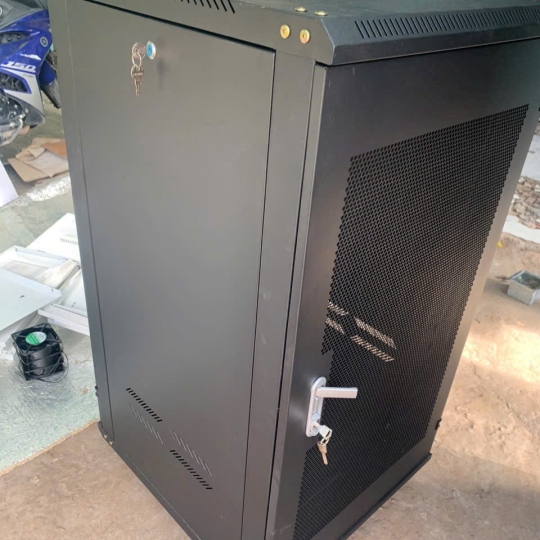  TỦ MẠNG 15U D400 TREO TƯỜNG